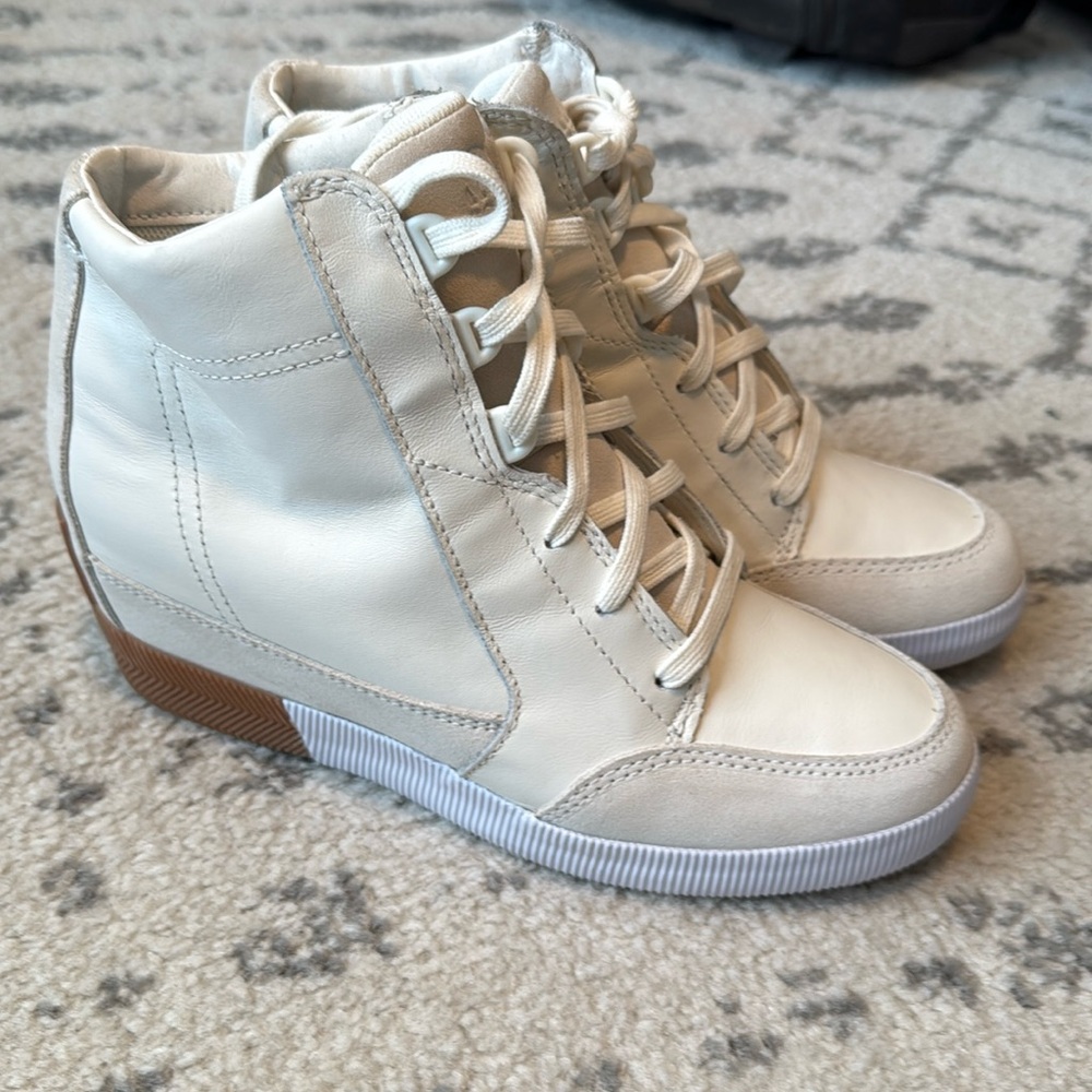 Sorel women's out and about wedge